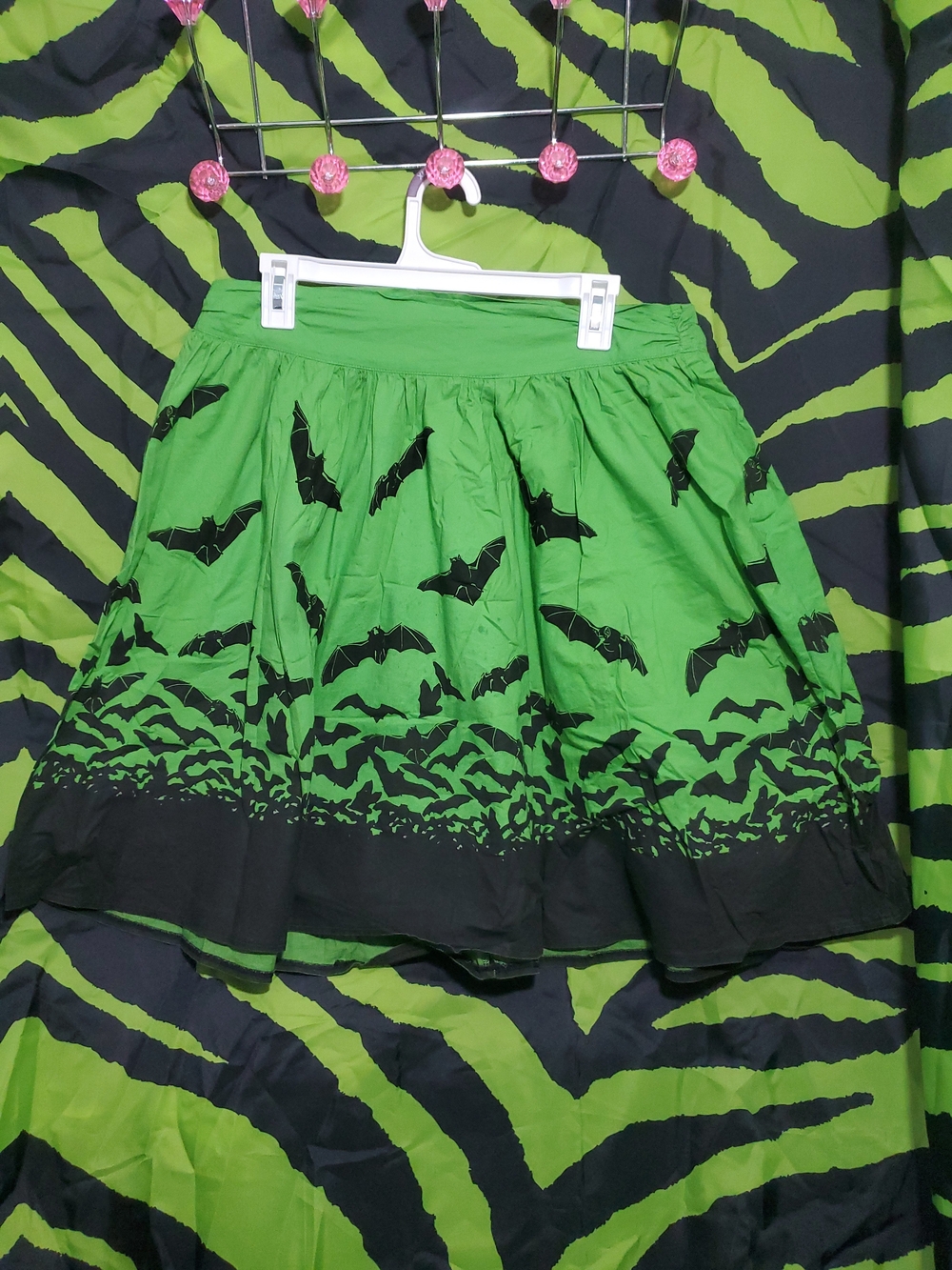 Sourpuss - Green Bat-Print Circle Skirt